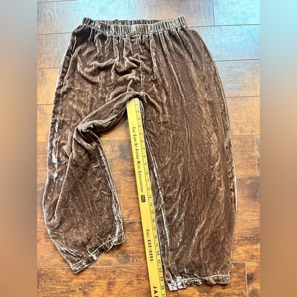 James Reilly Brown Pill On velvet wide Let Boho Button bottom Pants READ BELOW - Picture 4 of 8